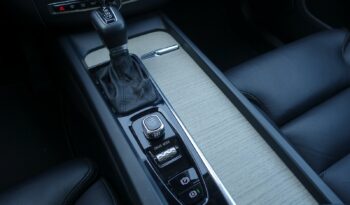 VOLVO XC 60 D4 2.0 L GEARTRONIC 163CH INSCRIPTION complet