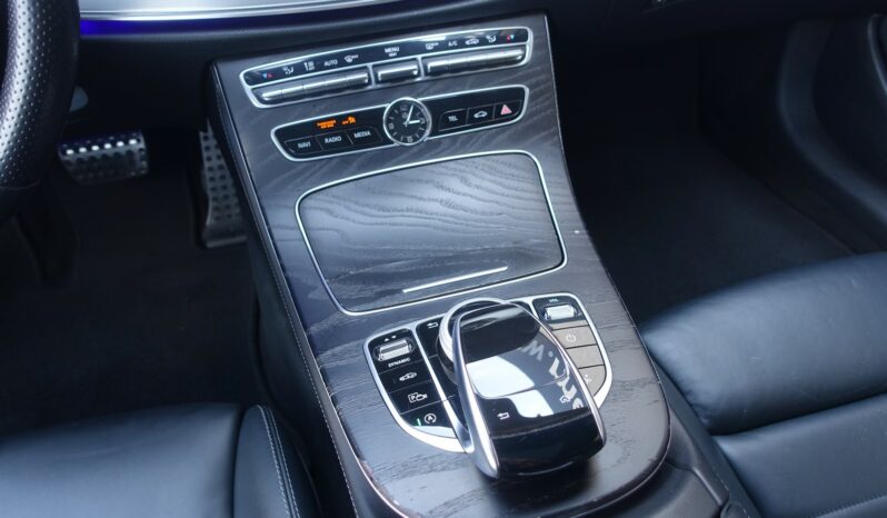 MERCEDES CLASSE E 220D 9G-TRONIC COUPÉ 194 CH PACK AMG LINE complet