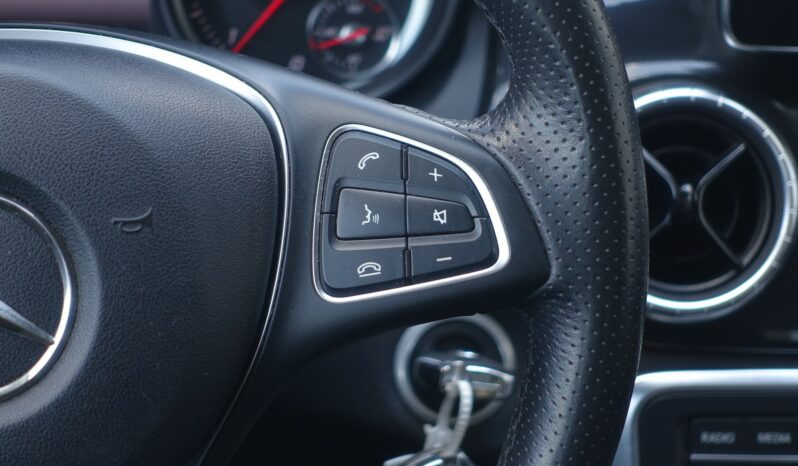 MERCEDES CLASSE CLA 180 CDI BERLINE complet