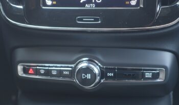 VOLVO XC 40 D3 GEARTRONIC 150CH R-DESIGN complet