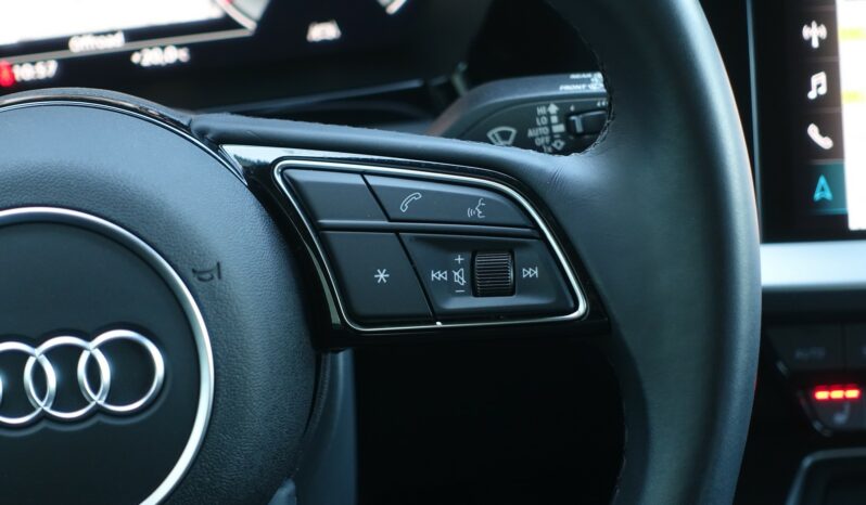 AUDI A3 SPORTBACK 30 TFSI S-LINE complet