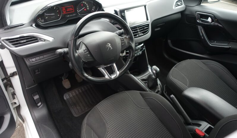 PEUGEOT 208 1.6L HDI PHASE 2 100 CH  ALLURE complet