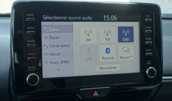TOYOTA YARIS 1.5 VVTI HYBRID 116 CH BVA ICONIC complet