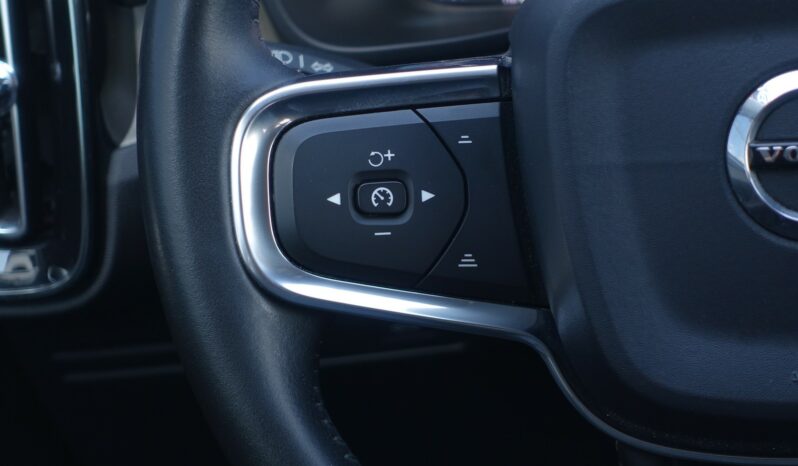 VOLVO XC 40 D3 2.0 L 150CH INSCRIPTION complet