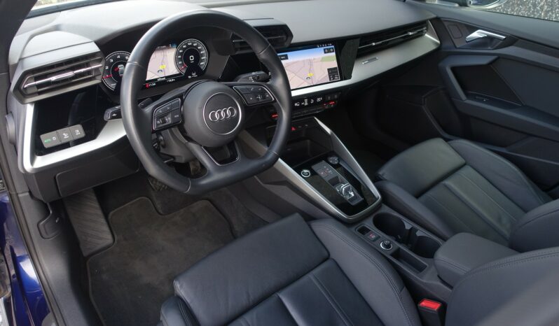 AUDI A3 BERLINE 30 TFSI 110 CH S-TRONIC  S-LINE complet