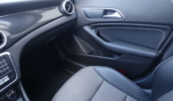 MERCEDES CLASSE CLA 180 CDI BERLINE complet