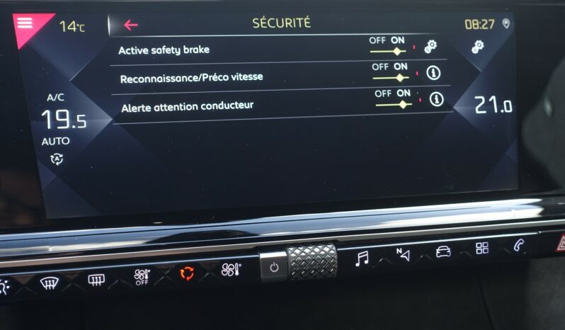 DS7 CROSSBACK 2.0 L BLUEHDI EAT8 180 CH BVA  PERFORMANCE LINE complet