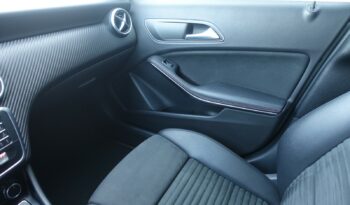 MERCEDES CLASSE A 200 D PHASE 2 AMG-LINE complet