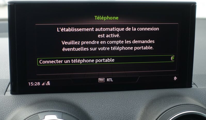 AUDI Q2 35 TFSI 150 CH S-TRONIC S-LINE complet