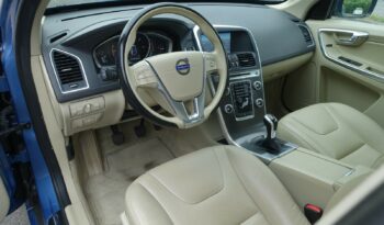VOLVO XC 60 2.0L D4 FWD 190 CH complet