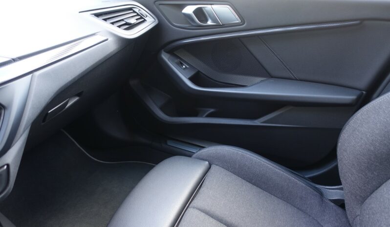 BMW 118 IA 136 CH SERIE 1 DKG complet