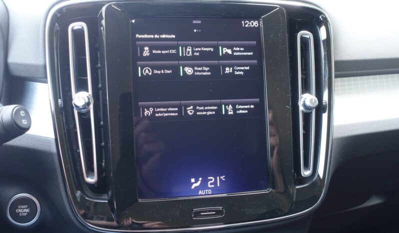 VOLVO XC 40 D3 2.0 L GEARTRONIC 150CH MOMENTUM complet