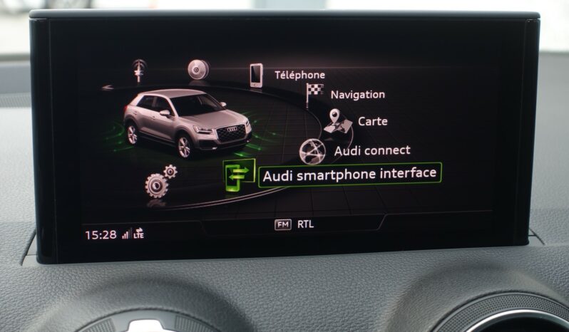 AUDI Q2 35 TFSI 150 CH S-TRONIC S-LINE complet