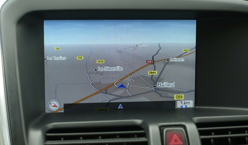 VOLVO XC 60 2.0L D4 FWD 190 CH complet