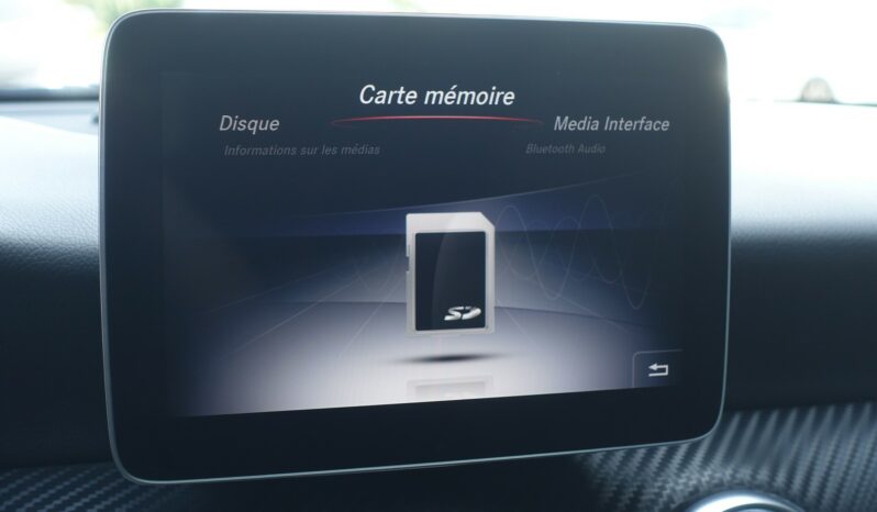 MERCEDES CLASSE A 200 D PHASE 2 AMG-LINE complet