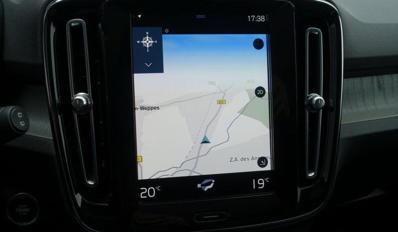 VOLVO XC 40 T4 HYBRIDE RECHARGEABLE GEARTRONIC 211 CH INSCRIPTION complet
