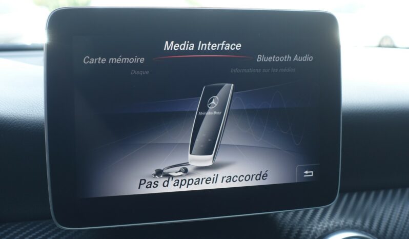 MERCEDES CLASSE A 200 D PHASE 2 AMG-LINE complet