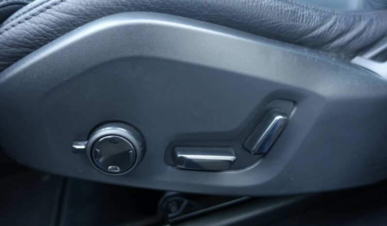 VOLVO XC 60 D4 2.0 L GEARTRONIC 163CH INSCRIPTION complet