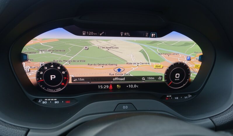 AUDI Q2 35 TFSI 150 CH S-TRONIC S-LINE complet
