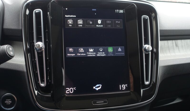 VOLVO XC 40 T4 HYBRIDE RECHARGEABLE GEARTRONIC 211 CH INSCRIPTION complet