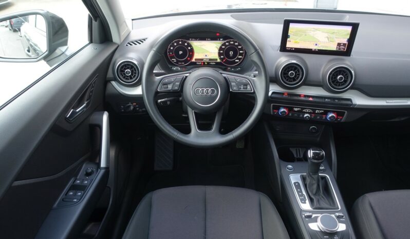 AUDI Q2 35 TFSI 150 CH S-TRONIC S-LINE complet