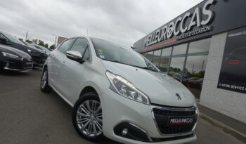 PEUGEOT 208 1.6L HDI PHASE 2 100 CH  ALLURE complet