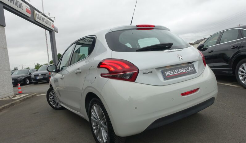 PEUGEOT 208 1.6L HDI PHASE 2 100 CH  ALLURE complet