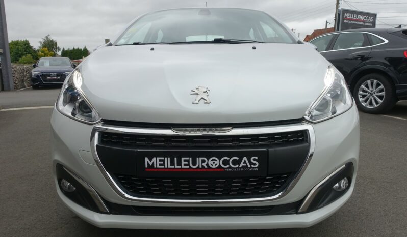 PEUGEOT 208 1.6L HDI PHASE 2 100 CH  ALLURE complet