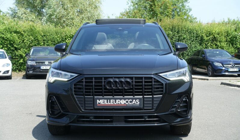 AUDI Q3 35 TFSI 150 CH S-TRONIC S-LINE complet