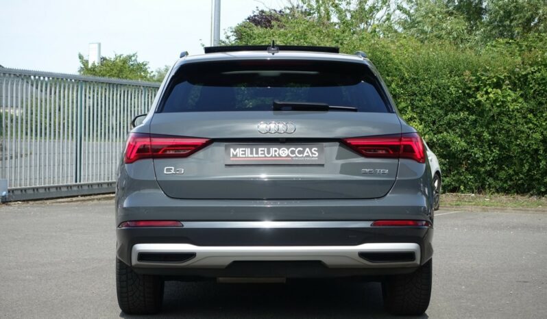 AUDI Q3 35 TDI 150 CH S-TRONIC complet