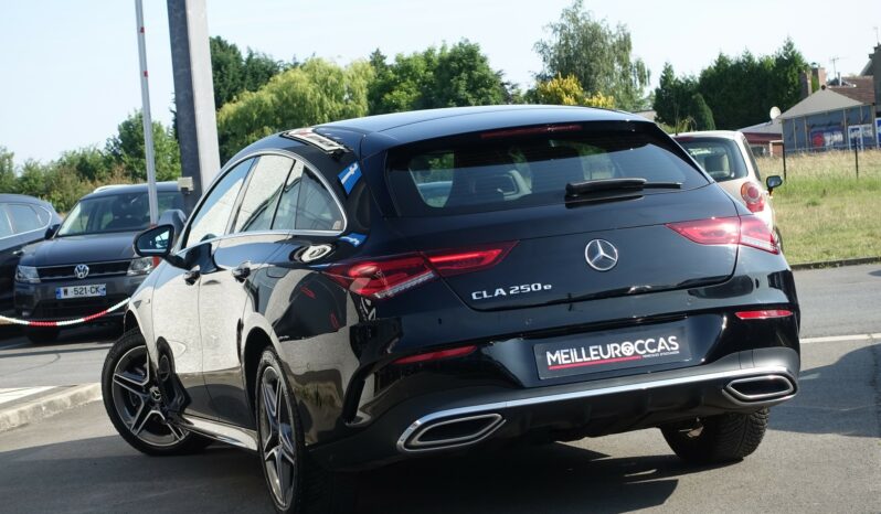 MERCEDES CLASSE CLA 250 E HYBRIDE RECHARGEABLE 218 CH  AMG-LINE complet
