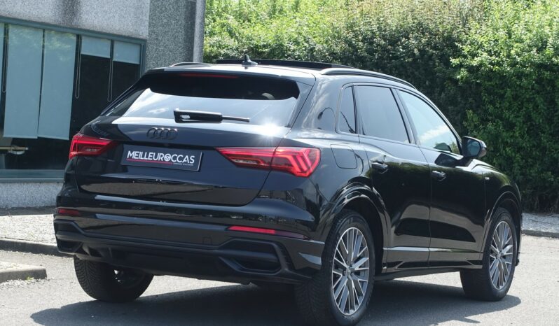 AUDI Q3 35 TFSI 150 CH S-TRONIC S-LINE complet