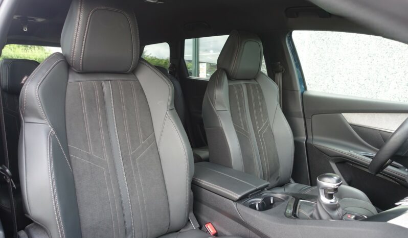 PEUGEOT 5008 1.5 L BLUEHDI 7 PLACES 130 CH GT complet