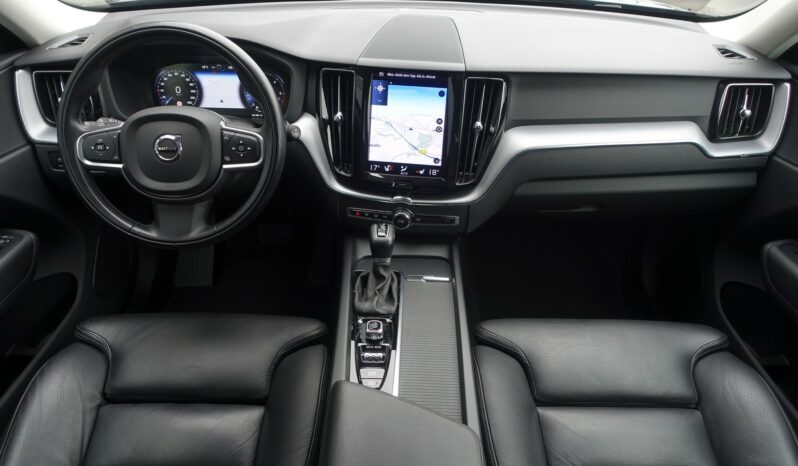 VOLVO XC 60 D4 2.0 L GEARTRONIC 163CH MOMENTUM complet