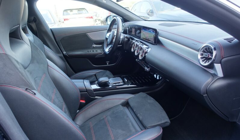 MERCEDES CLASSE CLA 250 E HYBRIDE RECHARGEABLE 218 CH  AMG-LINE complet