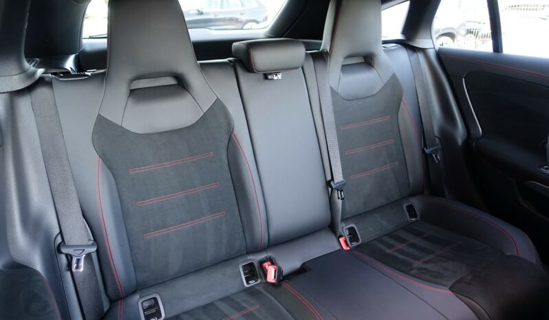 MERCEDES CLASSE CLA SHOOTING BRAKE 200 D 150 CH PHASE 2 AMG-LINE complet