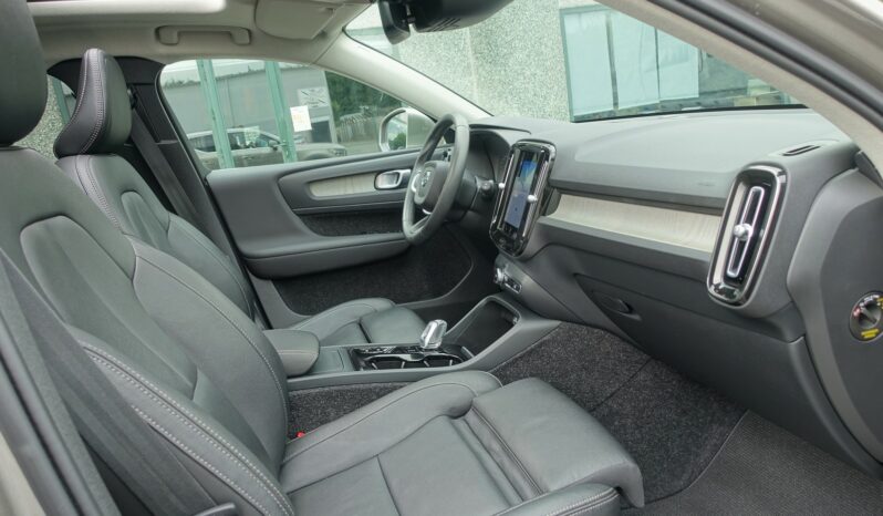 VOLVO XC 40 D3 2.0 L GEARTRONIC 150CH INSCRIPTION complet