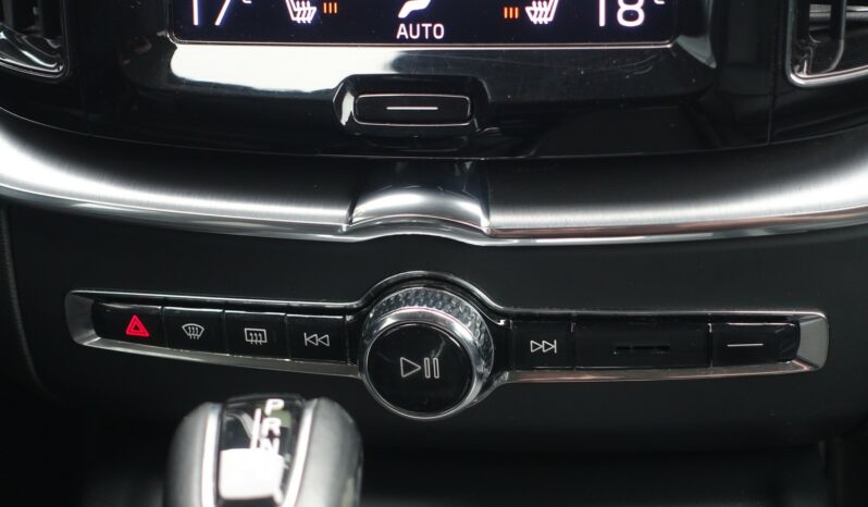 VOLVO XC 60 D4 2.0 L GEARTRONIC 163CH MOMENTUM complet