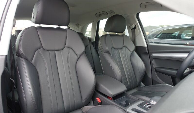 AUDI Q5 40 TDI 190 CH QUATTRO S-TRONIC complet