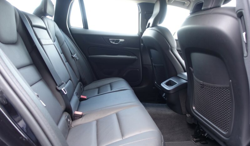 VOLVO V 60 D3 2.0 L GEARTRONIC 150CH MOMENTUM complet