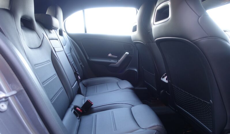 MERCEDES CLASSE A 180 7G-DCT complet