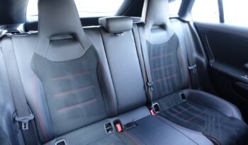 MERCEDES CLASSE CLA 250 E HYBRIDE RECHARGEABLE 218 CH  AMG-LINE complet