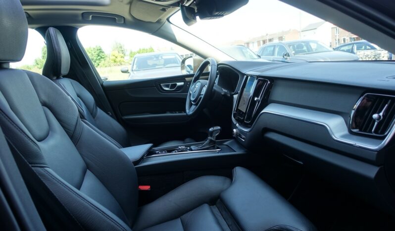VOLVO XC 60 D4 2.0 L GEARTRONIC 190CH MOMENTUM complet