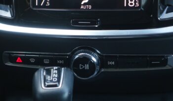 VOLVO V 60 D3 2.0 L GEARTRONIC 150CH MOMENTUM complet
