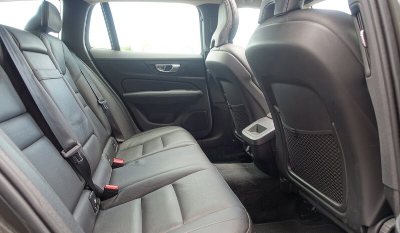 VOLVO V 60 D3 2.0 L 150CH MOMENTUM complet