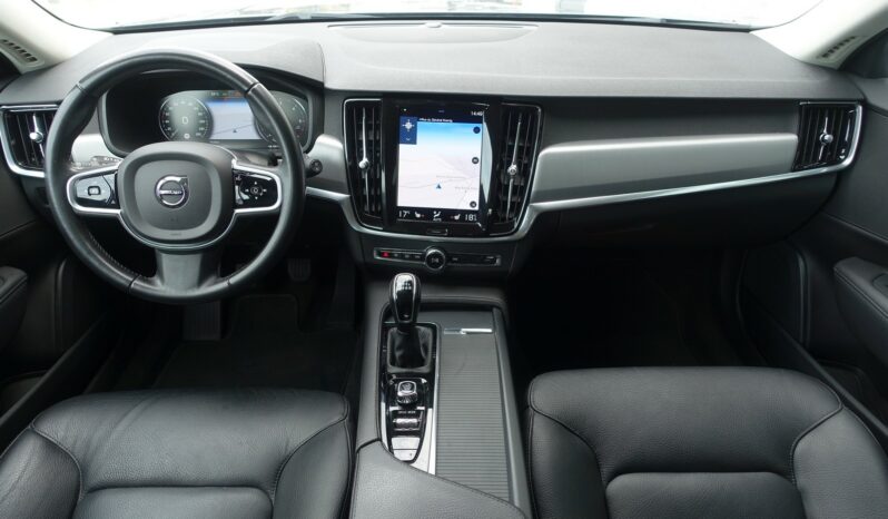 VOLVO V 90 D3 2.0 L 150CH MOMENTUM complet