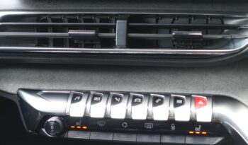 PEUGEOT 5008 1.5 L BLUEHDI EAT8 7 PLACES 130 CH GT complet
