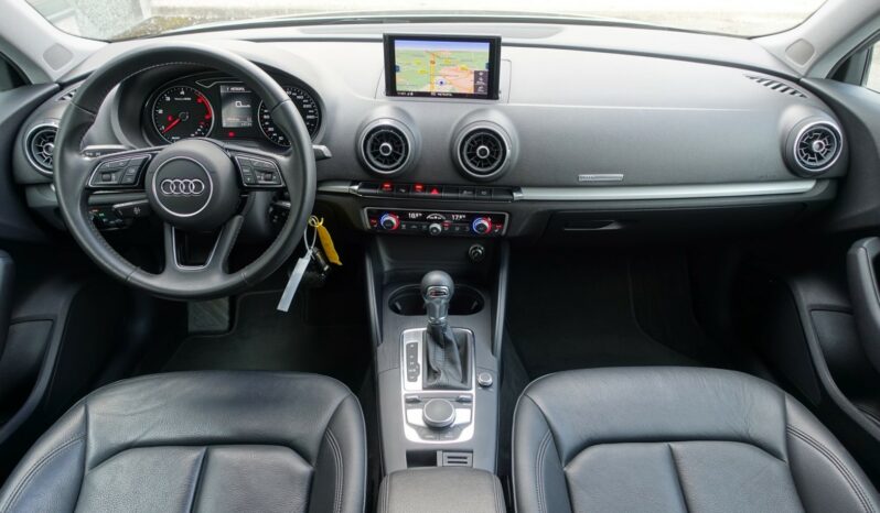 AUDI A3 SPORTBACK 30 TDI S-TRONIC complet