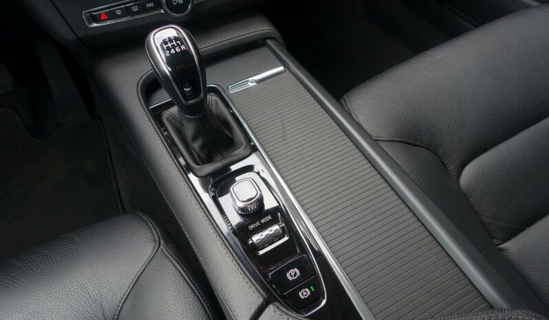 VOLVO V 90 D3 2.0 L 150CH MOMENTUM complet