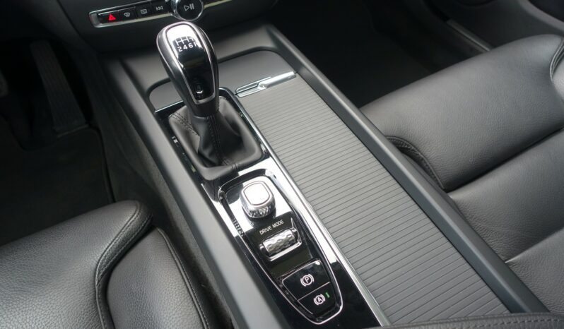 VOLVO V 60 D3 2.0 L 150CH MOMENTUM complet